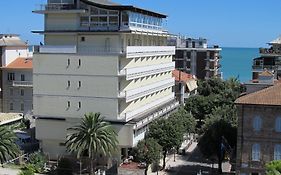 Hotel Gabbiano Porto San Giorgio